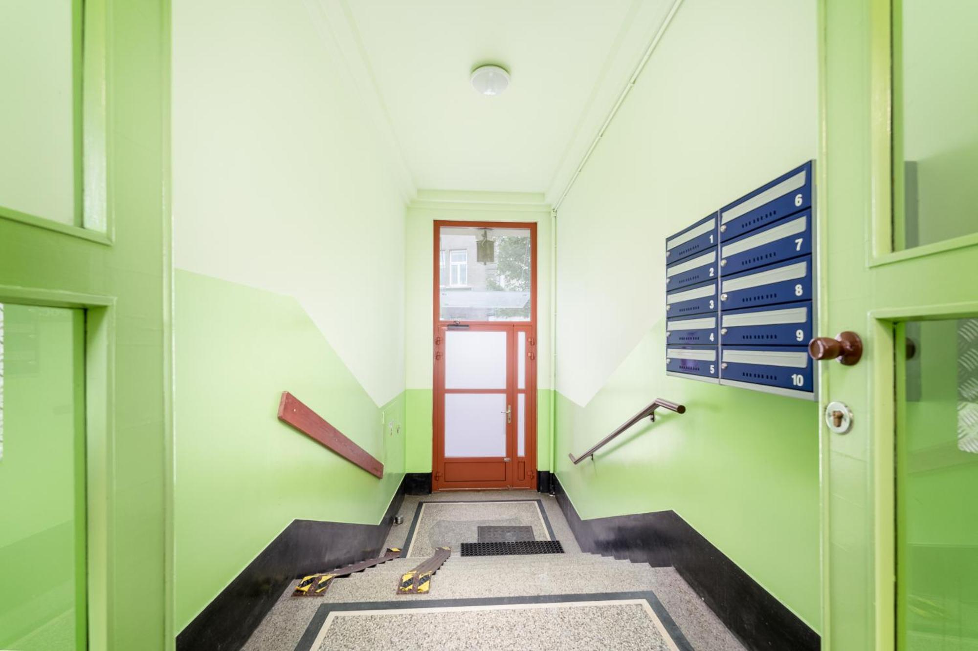 Lighthouse By Cozyplace Apartment